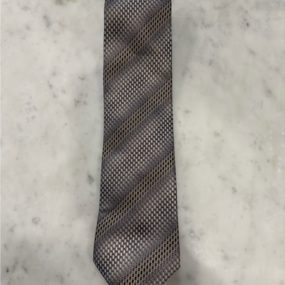 Kenneth Cole Reaction Geometric Gray and Brown Tie